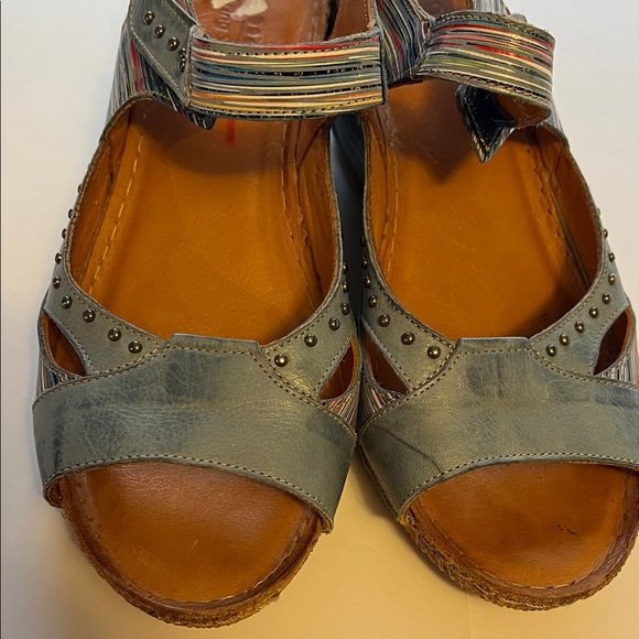 Karol’s Blue Stud Striped Leather Sandals Size 9 (40) EUC Boho Cottage-core - Picture 6 of 7